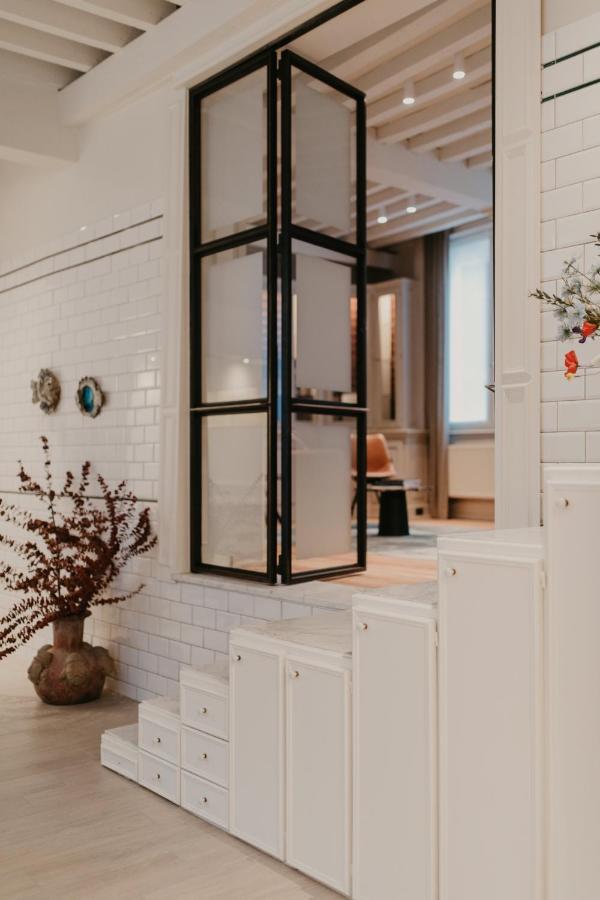 Blue Bird Residence Suite Moriaan Antwerpen Kültér fotó