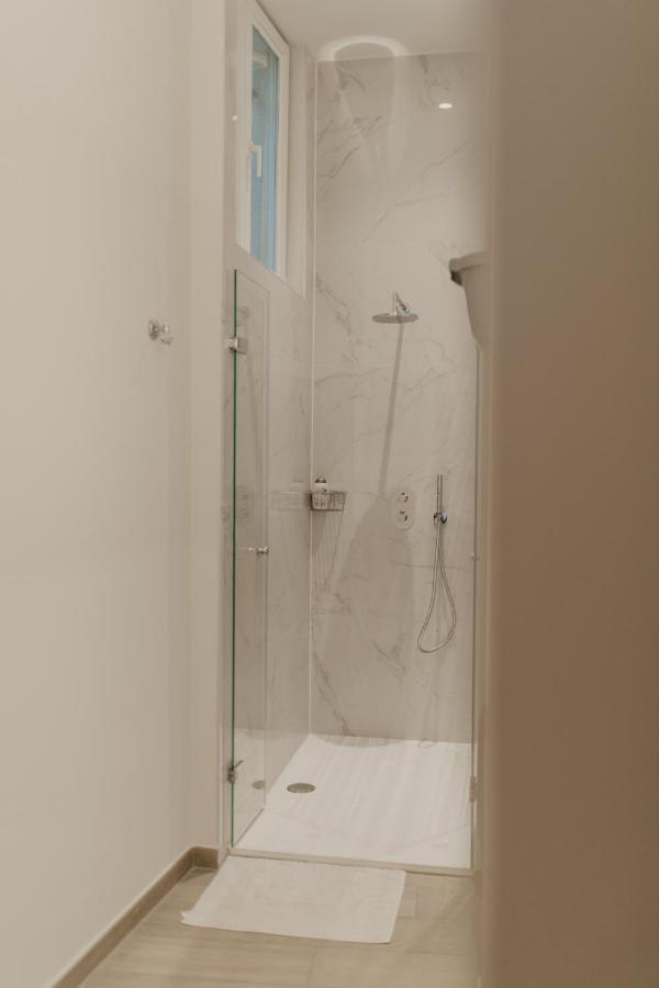 Blue Bird Residence Suite Moriaan Antwerpen Kültér fotó